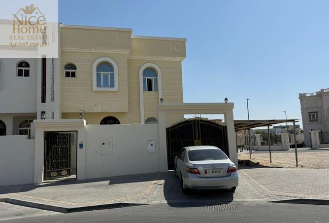 51548321 - صورة العقار 2