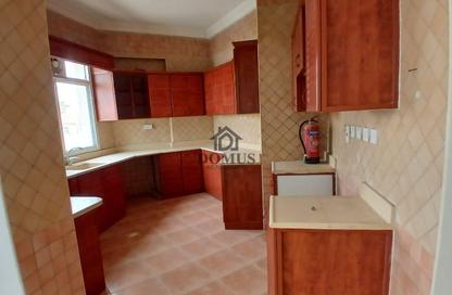 Apartment - 2 Bedrooms - 3 Bathrooms for rent in Al Nasr Street - Al Nasr - Doha