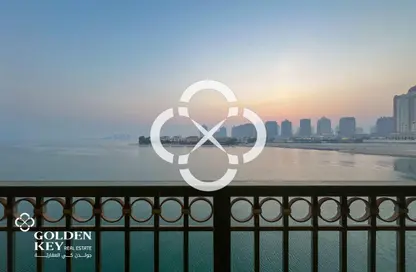 Townhouse - 2 Bedrooms - 3 Bathrooms for rent in Viva West - Viva Bahriyah - The Pearl Island - Doha