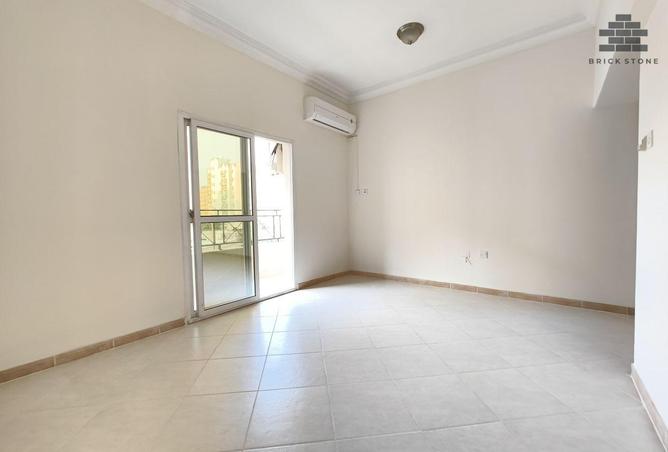 54152650 - صورة العقار 2