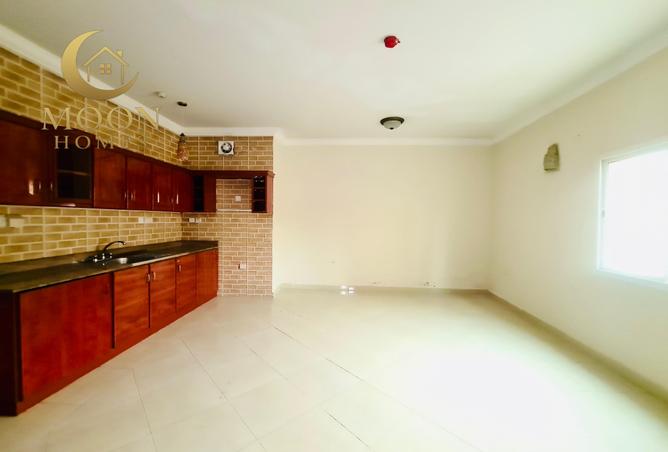 52042810 - Property Image 2