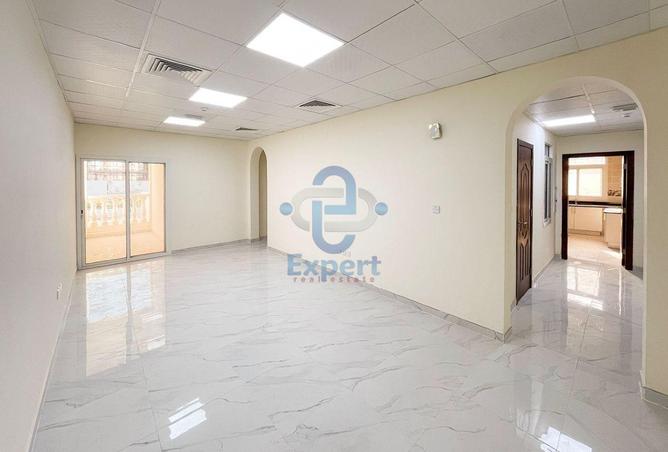 61335308 - Property Main Image