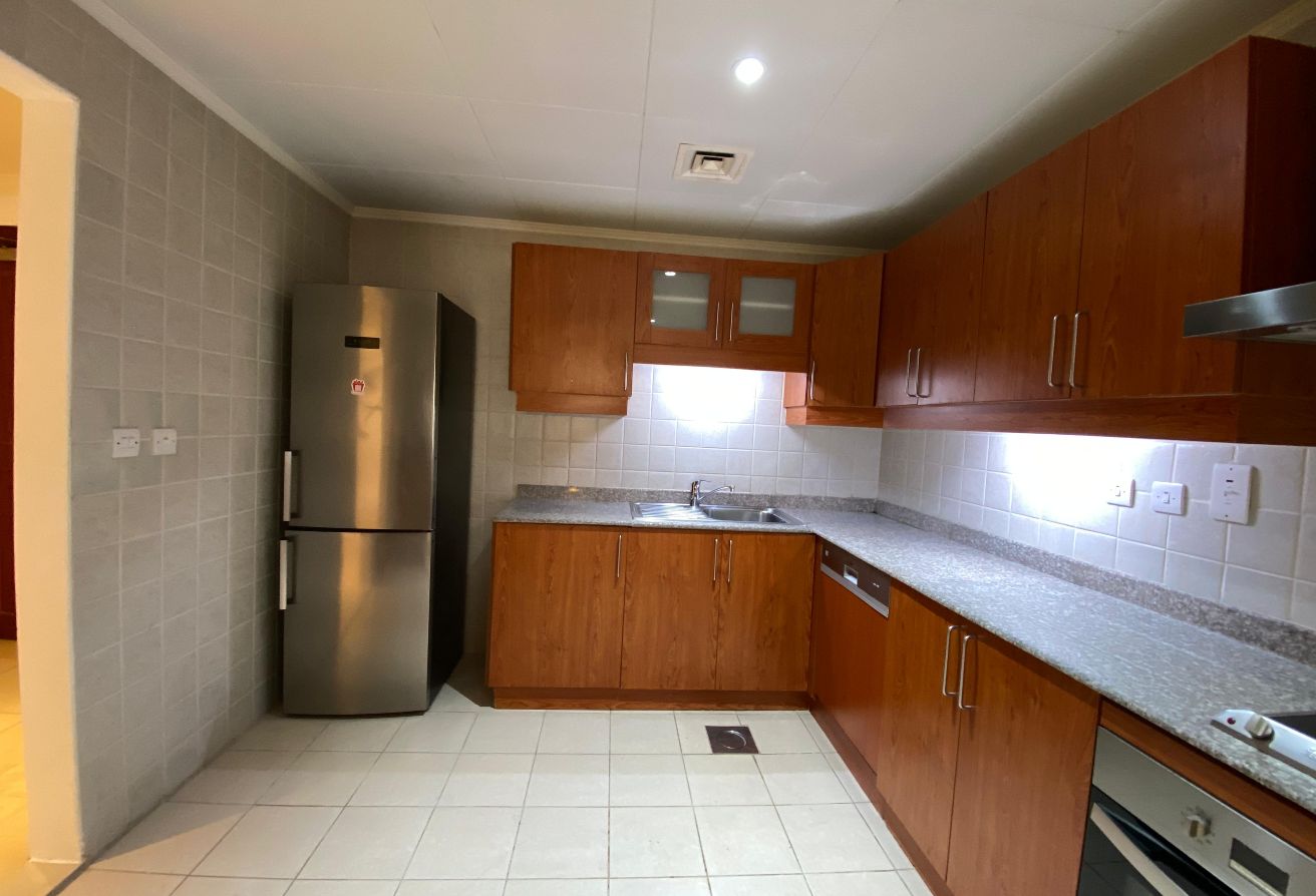 1 BHK Semi-Furnished| Porto Arabia | QAR 7,999 thumbnail 5
