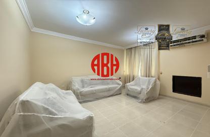 Apartment - 2 Bedrooms - 2 Bathrooms for rent in Anas Street - Fereej Bin Mahmoud North - Fereej Bin Mahmoud - Doha