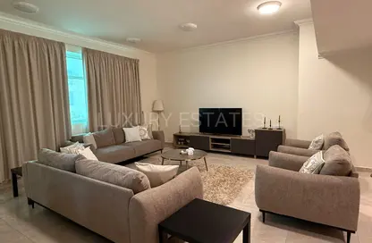 Apartment - 2 Bedrooms - 3 Bathrooms for rent in Al Asmakh Lusail 1 - Lusail