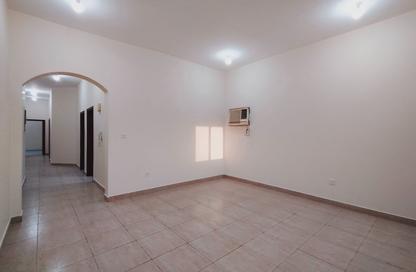 Apartment - 3 - 3 for rent in Bin Omran 35 - Fereej Bin Omran - Doha