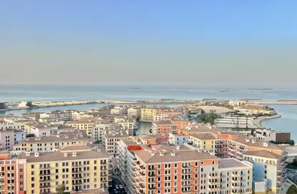 شقة - 1 حمام للايجار في طريق بورتو الشرقي - بورتو أرابيا - جزيرة اللؤلؤة - الدوحة