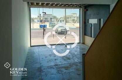 Shop - Studio - 1 Bathroom for rent in Al Duhail South - Al Duhail - Doha