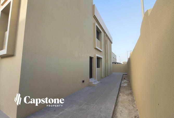56367346 - Property Image 3