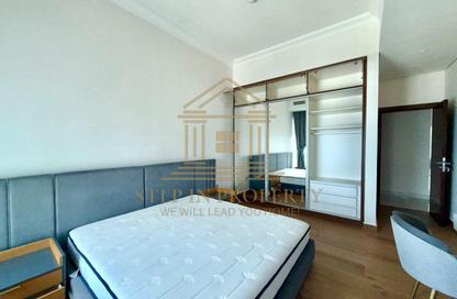 Apartment - 3 Bedrooms - 5 Bathrooms for rent in Floresta Gardens - Floresta Gardens - The Pearl Island - Doha