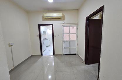 Apartment - 1 - 1 for rent in Salwa Road - Al Aziziyah - Doha Apartment - 1 - 1 for rent in Salwa Road - Al Aziziyah - Doha