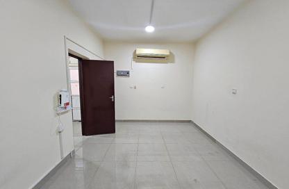 Apartment - 1 - 1 for rent in Salwa Road - Al Aziziyah - Doha Apartment - 1 - 1 for rent in Salwa Road - Al Aziziyah - Doha