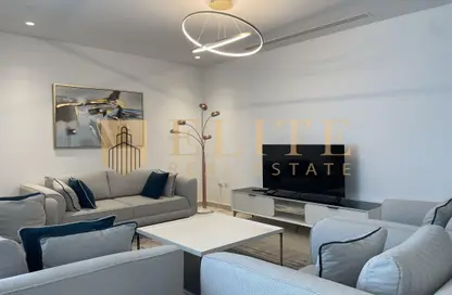 Apartment - 3 Bedrooms - 5 Bathrooms for rent in Floresta Gardens - Floresta Gardens - The Pearl Island - Doha