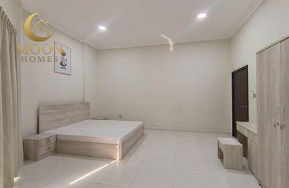Apartment - 1 - 1 for rent in Umm Ghuwailina 4 - Umm Ghuwailina - Doha