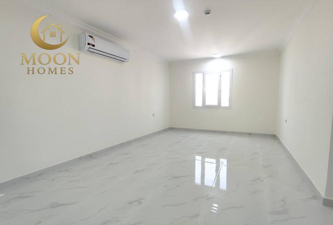 56927667 - Property Image 3