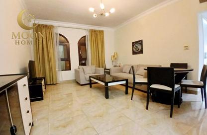 Apartment - 1 Bedroom - 1 Bathroom for rent in Umm Ghuwailina 4 - Umm Ghuwailina - Doha