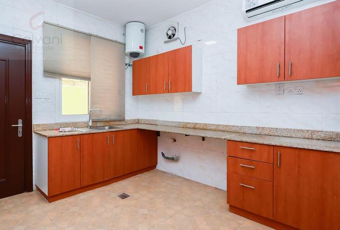 52318449 - Property Image 2