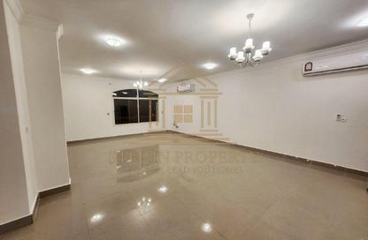 Villa - 5 Bedrooms - 5 Bathrooms for rent in Al Messila - Al Messila - Doha