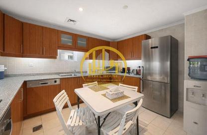 Apartment - 2 Bedrooms - 3 Bathrooms for rent in Two Porto Arabia - Porto Arabia - The Pearl Island - Doha