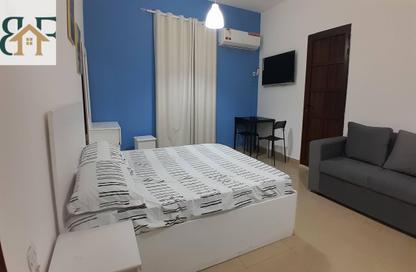 Apartment - Studio - 1 Bathroom for rent in Al Sadd Road - Al Sadd - Doha