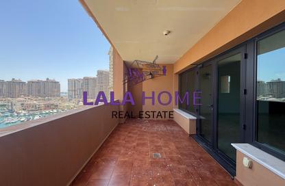 Apartment - 3 Bedrooms - 5 Bathrooms for rent in East Porto Drive - Porto Arabia - The Pearl Island - Doha Apartment - 3 Bedrooms - 5 Bathrooms for rent in East Porto Drive - Porto Arabia - The Pearl Island - Doha