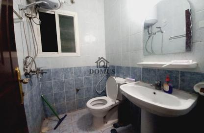 Apartment - 2 Bedrooms - 2 Bathrooms for rent in Hiteen Street - Al Muntazah - Doha