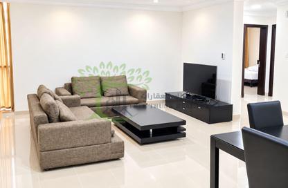 Apartment - 2 - 2 for rent in Corniche Road - Corniche Road - Doha