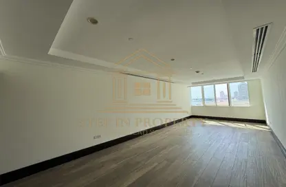 شقة - 1 حمام للايجار في فيفا غرب - فيفا بحرية - جزيرة اللؤلؤة - الدوحة