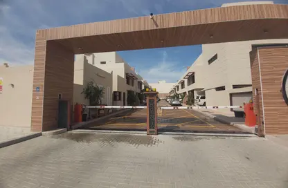 Compound - 4 Bedrooms - 4 Bathrooms for rent in Bin Omran - Fereej Bin Omran - Doha