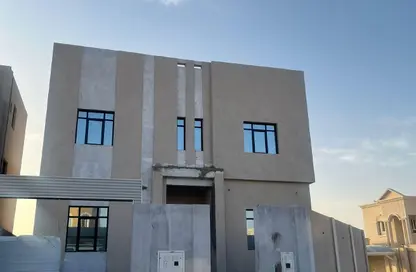 Villa - 7+ Bedrooms - 6 Bathrooms for rent in Umm Salal Ali - Umm Salal Ali - Doha