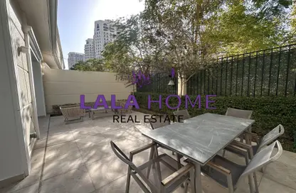 Villa - 5 Bedrooms - 7 Bathrooms for rent in Floresta Gardens - Floresta Gardens - The Pearl Island - Doha