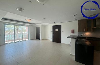 Apartment - 1 Bedroom - 2 Bathrooms for rent in Viva West - Viva Bahriyah - The Pearl Island - Doha