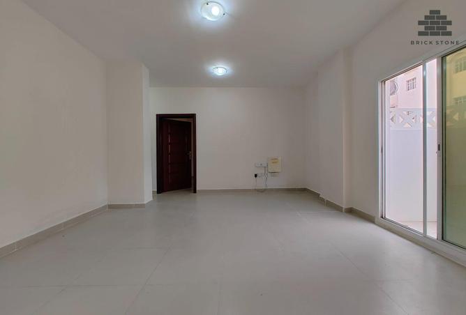 61113123 - Property Image 2