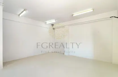 Warehouse - Studio - 2 Bathrooms for rent in Industrial Area 3 - Industrial Area - Industrial Area - Doha