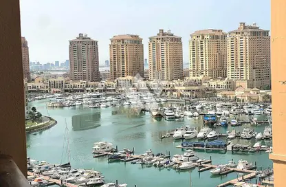 شقة - غرفة نوم - 2 حمامات للايجار في طريق بورتو الشرقي - بورتو أرابيا - جزيرة اللؤلؤة - الدوحة