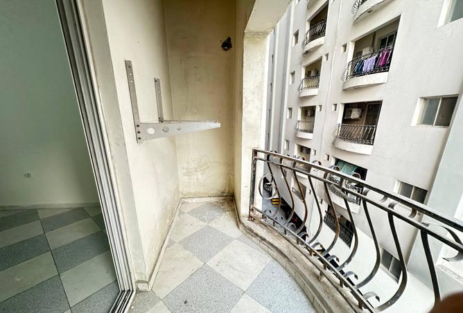 1004600 - Property Image 3