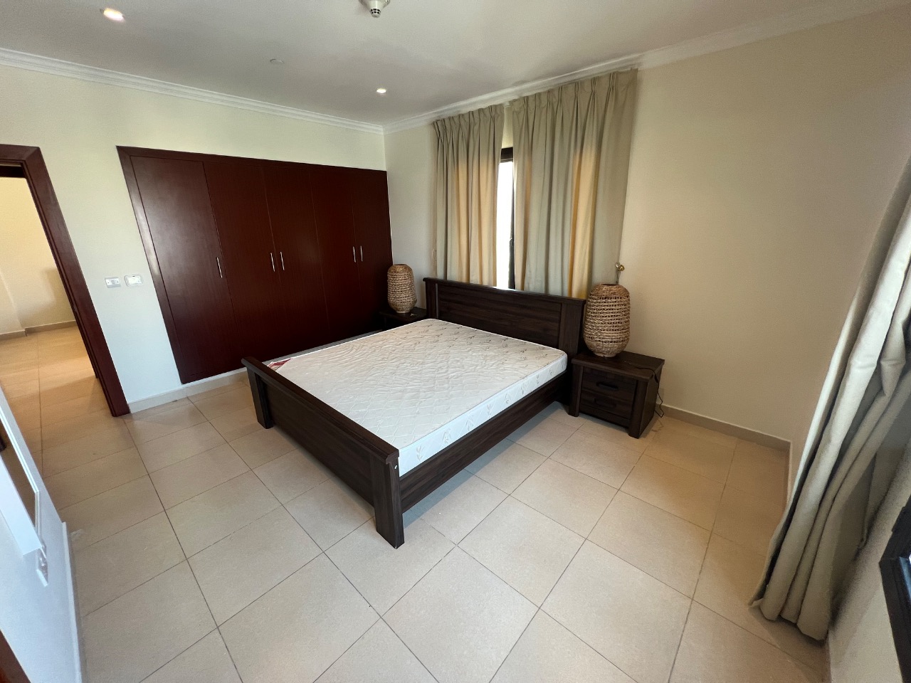 Furnished 2 Bedroom Apartment in The Pearl-Qatar thumbnail 7