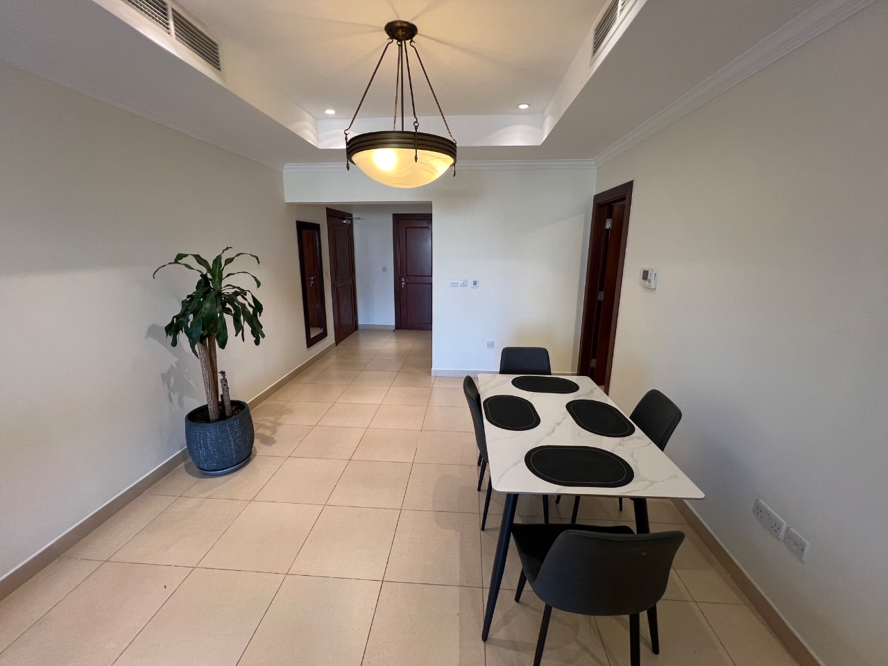 Furnished 2 Bedroom Apartment in The Pearl-Qatar thumbnail 5