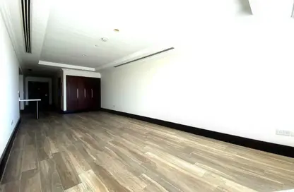 Apartment - Studio - 1 Bathroom for rent in Viva West - Viva Bahriyah - The Pearl Island - Doha