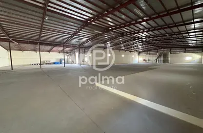 Warehouse - Studio - 7+ Bathrooms for rent in Industrial Area 5 - Industrial Area - Industrial Area - Doha
