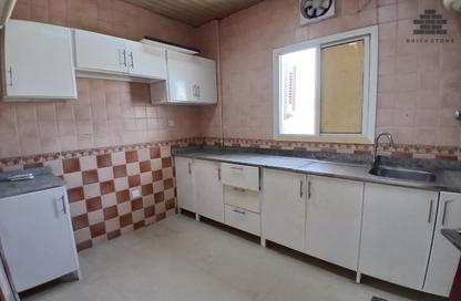 Apartment - Studio - 1 Bathroom for rent in Umm Ghuwailina 4 - Umm Ghuwailina - Doha