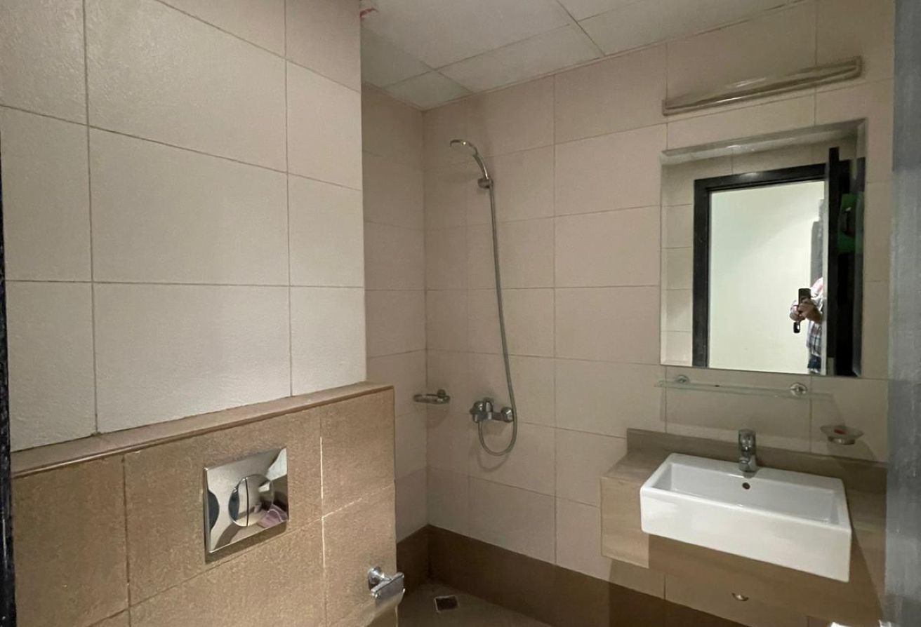 LUXURIOUS 2 BHK FF WITH BALCONY IN FOXHILS LUSAIL thumbnail 13