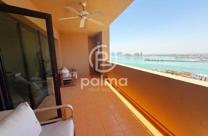 Apartment - 2 Bedrooms - 3 Bathrooms for rent in West Porto Drive - Porto Arabia - The Pearl Island - Doha