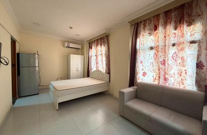 Apartment - Studio - 1 Bathroom for rent in Al Nasr Street - Al Nasr - Doha Apartment - Studio - 1 Bathroom for rent in Al Nasr Street - Al Nasr - Doha