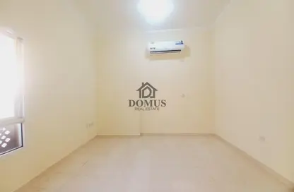 Apartment - 2 Bedrooms - 2 Bathrooms for rent in Hiteen Street - Al Muntazah - Doha