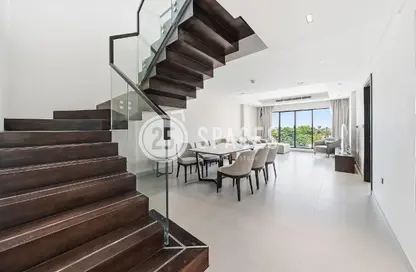 شقة - 2 غرف نوم - 4 حمامات للبيع في البلاج الجنوبي - البلاج - جزيرة اللؤلؤة - الدوحة