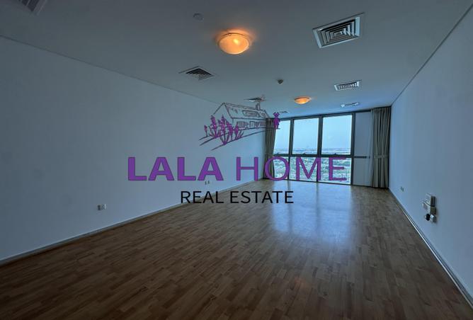 55779635 - Property Image 2