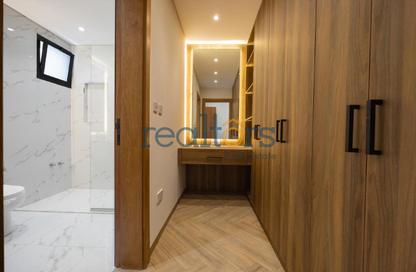 Compound - 5 Bedrooms - 5 Bathrooms for rent in Al Numan Street - Al Aziziyah - Doha