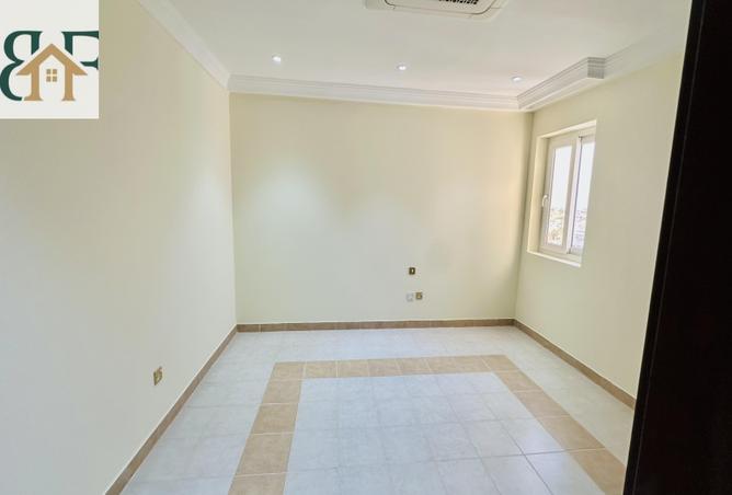 53333702 - Property Image 3