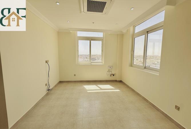 53333702 - Property Main Image